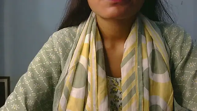 Aarti misty71 online show from May 7, 5:24 am