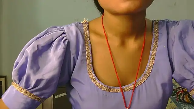 Aarti misty71 online show from May 14, 5:25 am