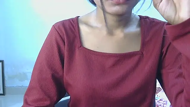 Aarti misty71 online show from June 14, 5:42 am