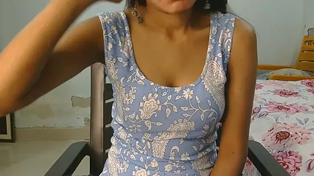Aarti misty71 online show from June 18, 9:14 am