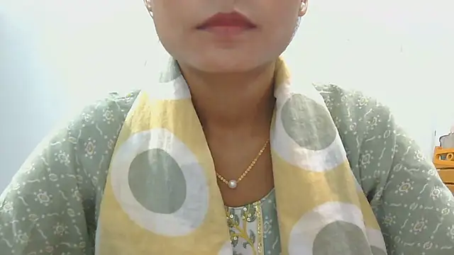 Aarti misty71 online show from June 27, 5:56 am