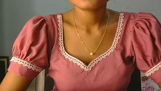 Aarti misty71 online show from July 4, 5:02 am
