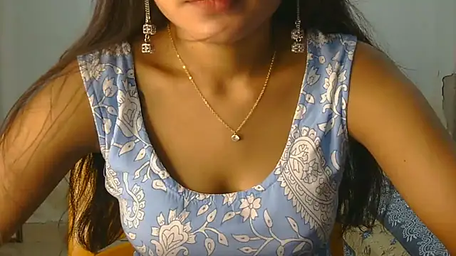 Aarti misty71 online show from August 1, 6:01 am