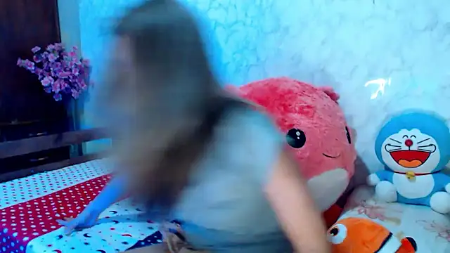 B0rn2Porn online show from January 14, 8:31 am