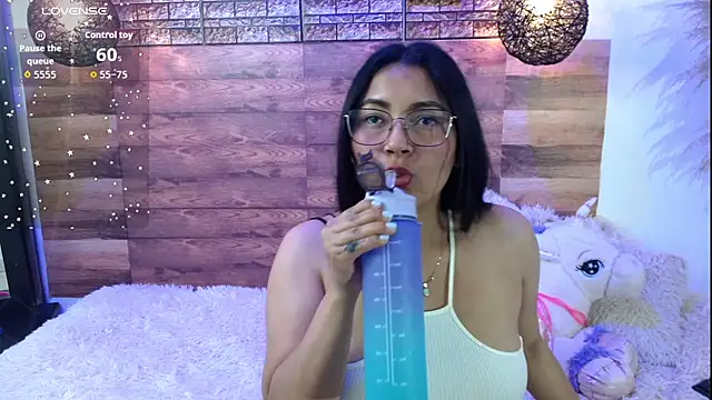 mafe velezzz online show from November 12, 1:11 pm