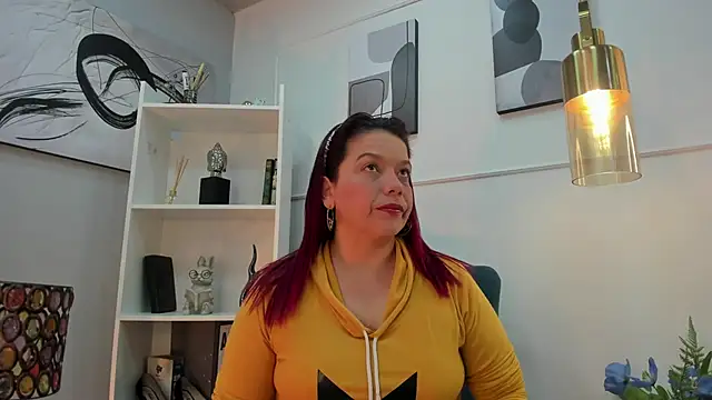Snapshot of VeronicaBlake chatting on June 1, 1:24 pm VeronicaBlake online show from June 1, 1:24 pm