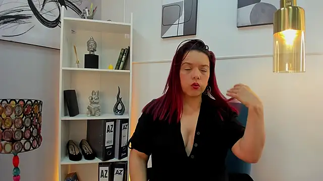 Snapshot of VeronicaBlake chatting on June 9, 1:01 pm VeronicaBlake online show from June 9, 1:01 pm