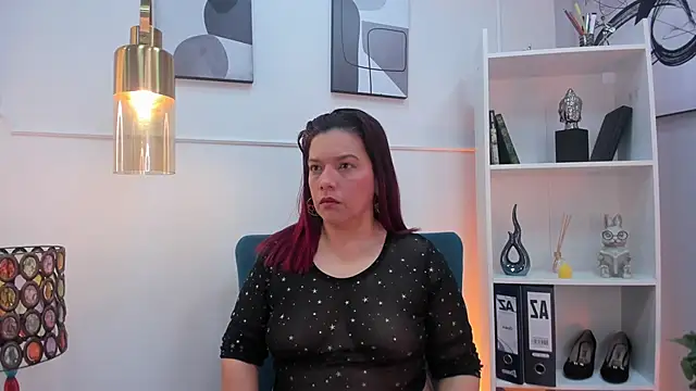 Snapshot of VeronicaBlake chatting on June 15, 12:40 pm VeronicaBlake online show from June 15, 12:40 pm