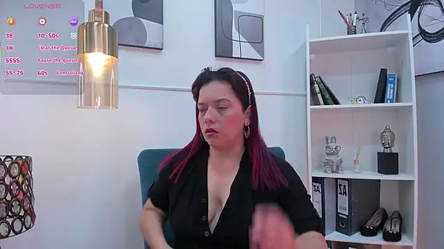 VeronicaBlake online show from June 30, 1:12 pm