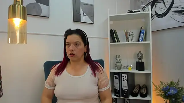VeronicaBlake online show from July 7, 12:53 pm