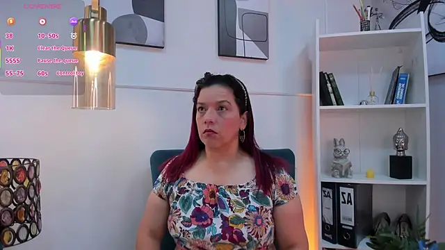 VeronicaBlake online show from July 8, 12:42 pm