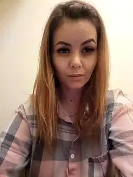 SeductiveMom online show from December 9, 6:45 am