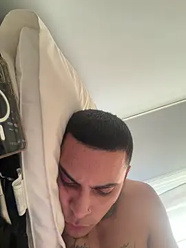 Snapshot of david_omr chatting on March 20, 12:10 pm david omr online show from March 20, 12:10 pm