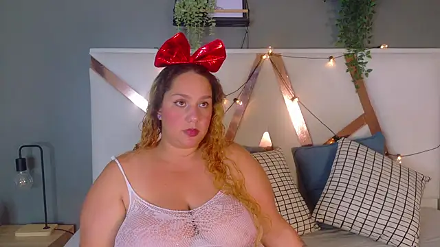 Snapshot of JenaCooper_ chatting on June 3, 2:58 am JenaCooper online show from June 3, 2:58 am