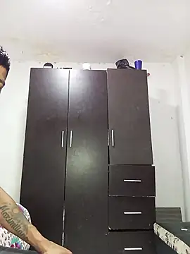 paisita122 online show from March 8, 11:41 pm