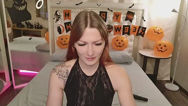 Alice on fire online show from November 2, 1:30 am