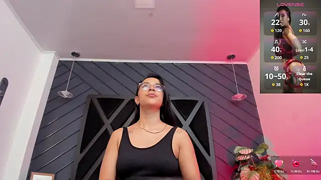 Snapshot of zoe_martins_ chatting on November 27, 5:48 pm zoe martins online show from November 27, 5:48 pm