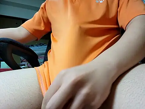 Snapshot of PIPIShoei chatting on October 15, 11:54 am PIPIShoei online show from October 15, 11:54 am