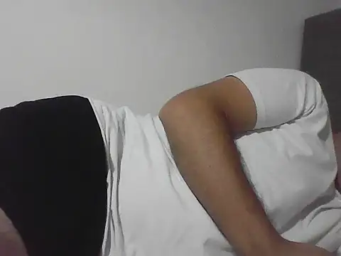 Snapshot of kocasosisli chatting on July 17, 10:14 pm kocasosisli online show from July 17, 10:14 pm