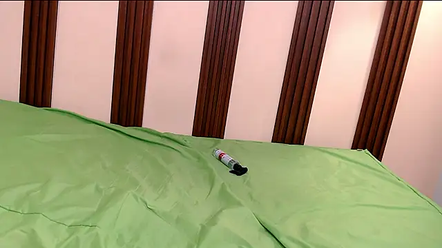 kimberly18cute online show from January 13, 12:16 am