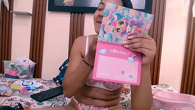 kimberly18cute online show from February 19, 12:17 am