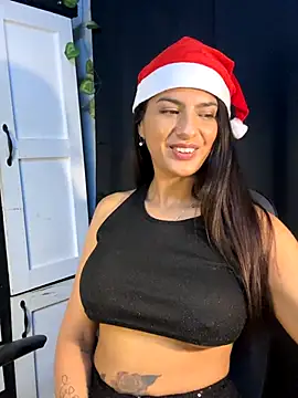 chicachocolate01 online show from December 16, 4:39 am