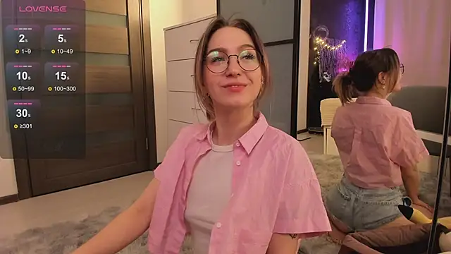 Annie Leone online show from February 10, 11:20 pm