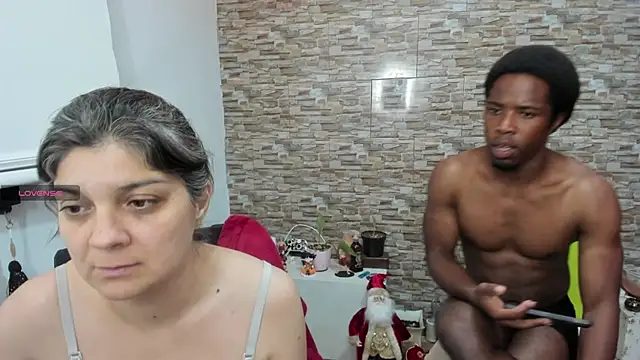 queemking online show from December 19, 3:35 am