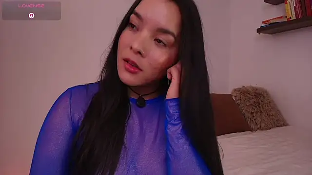 Evelyn  16 online show from July 1, 2:51 pm