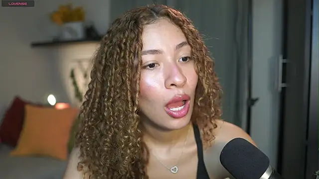 isabella-garcia- online show from September 11, 12:11 am