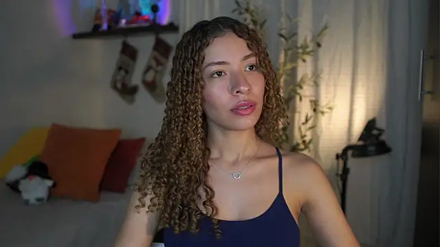 isabella-garcia- online show from November 20, 2:23 am