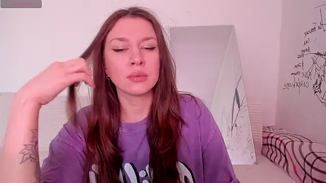 Snapshot of Lil_Foxy9 chatting on April 20, 2:58 am Lil Foxy9 online show from April 20, 2:58 am