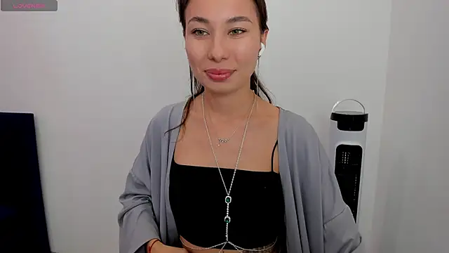 Kat  cat online show from May 9, 7:13 am