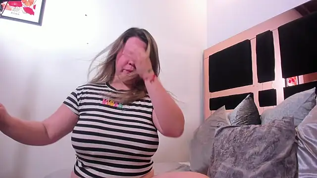 katherinn gomezz online show from February 28, 12:50 pm