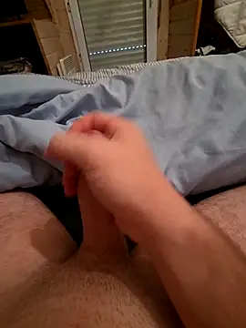 Snapshot of thomas_doto1 chatting on February 2, 12:59 pm thomas doto1 online show from February 2, 12:59 pm