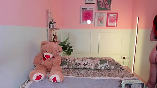 Camila Rivers online show from November 3, 11:55 am