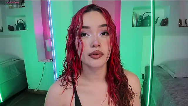 Camila Rivers online show from May 21, 12:56 pm