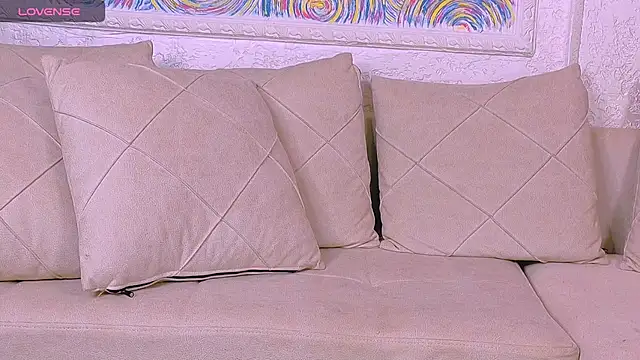 marrenaa online show from September 18, 4:14 am