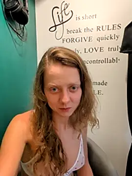 Eveline Beauty Kitty online show from July 28, 7:50 pm