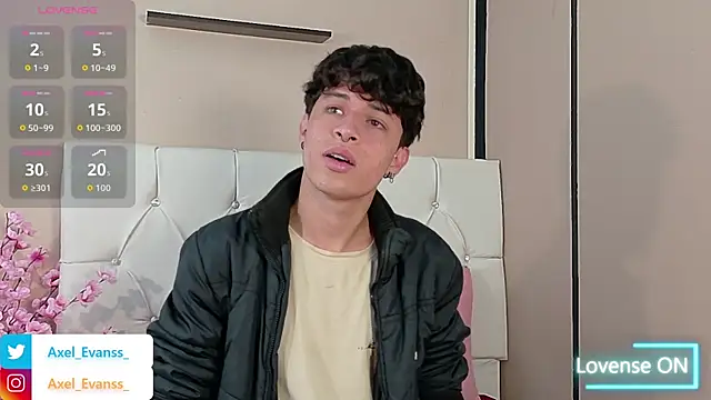 Axel  Evans online show from October 7, 12:24 pm