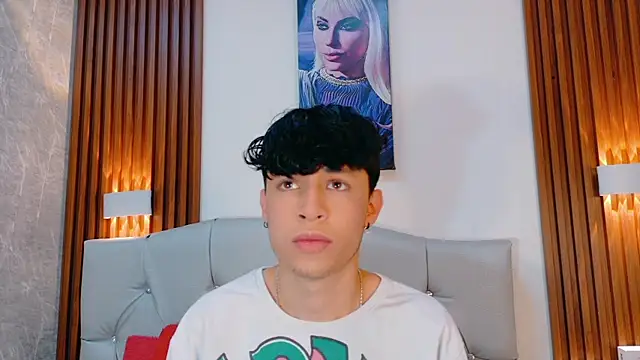 Axel  Evans online show from May 1, 1:59 pm