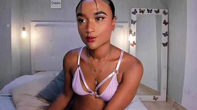 EsmeraldaNyx online show from October 1, 9:21 pm