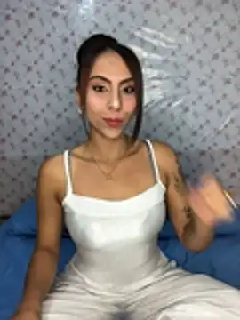 Roselingalvis13 online show from July 25, 3:04 am