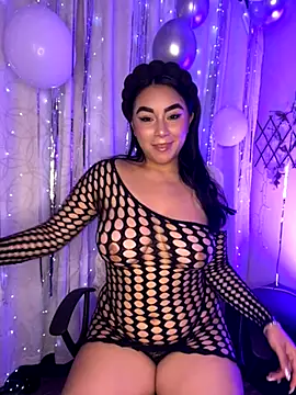 Snapshot of Dafnee_sr chatting on October 28, 1:42 am Dafnee sr online show from October 28, 1:42 am