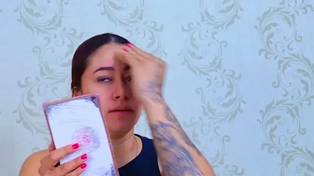 Sofy-Acevedo online show from December 20, 2:13 pm