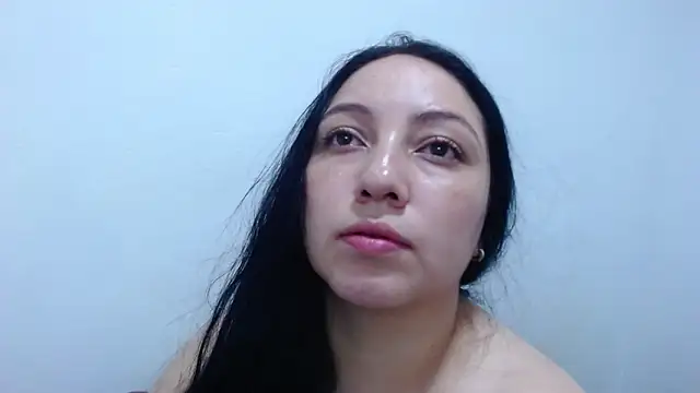 Snapshot of carolina_zabala_19 chatting on June 14, 2:24 am carolina zabala 19 online show from June 14, 2:24 am