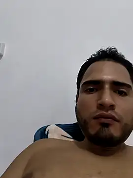 luigy-96 online show from November 12, 1:44 pm