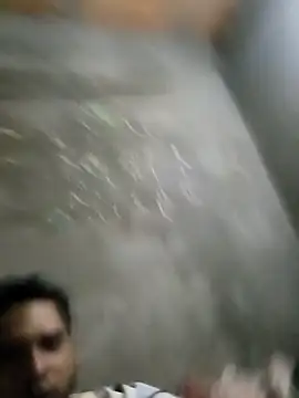 luigy-96 online show from December 17, 8:48 pm