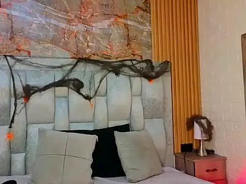 pipedark  online show from October 22, 3:51 am