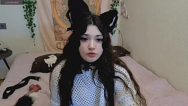 Snapshot of mirana_blade chatting on October 20, 8:26 am mirana blade online show from October 20, 8:26 am